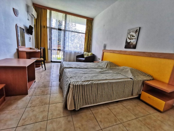 Hotel Trakia Garden image 4